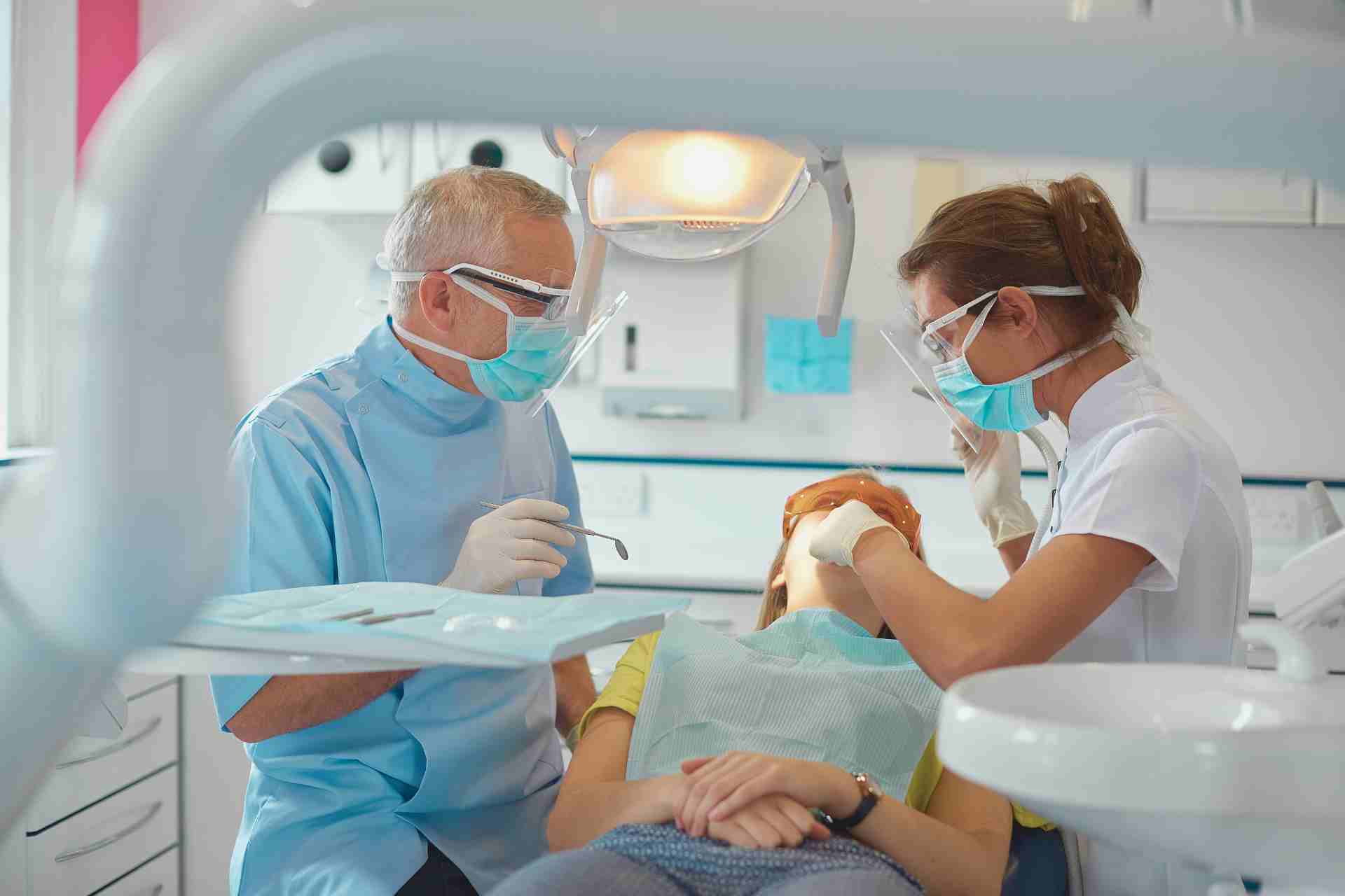 Dentist in Youngstown, FL
